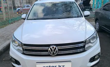 Volkswagen Tiguan 2014 года за 7 000 000 тг. в Астана фото 2