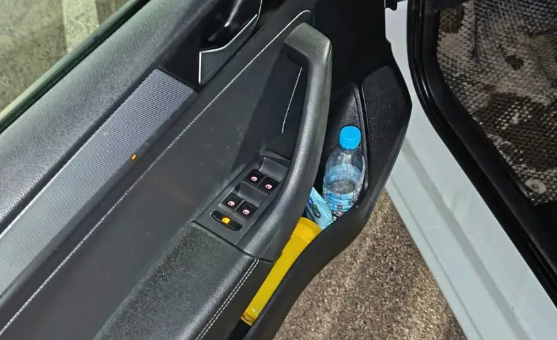 Volkswagen Polo 2021 года за 7 800 000 тг. в Актюбинская область