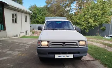 Toyota Hilux 2001 года за 5 000 000 тг. в Алматы фото 2