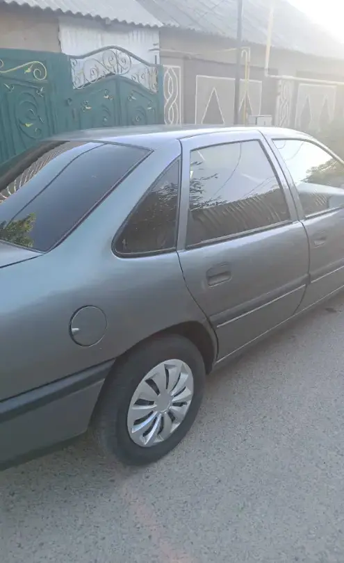 Opel Vectra 1992 года за 900 000 тг. в Шымкент фото 3