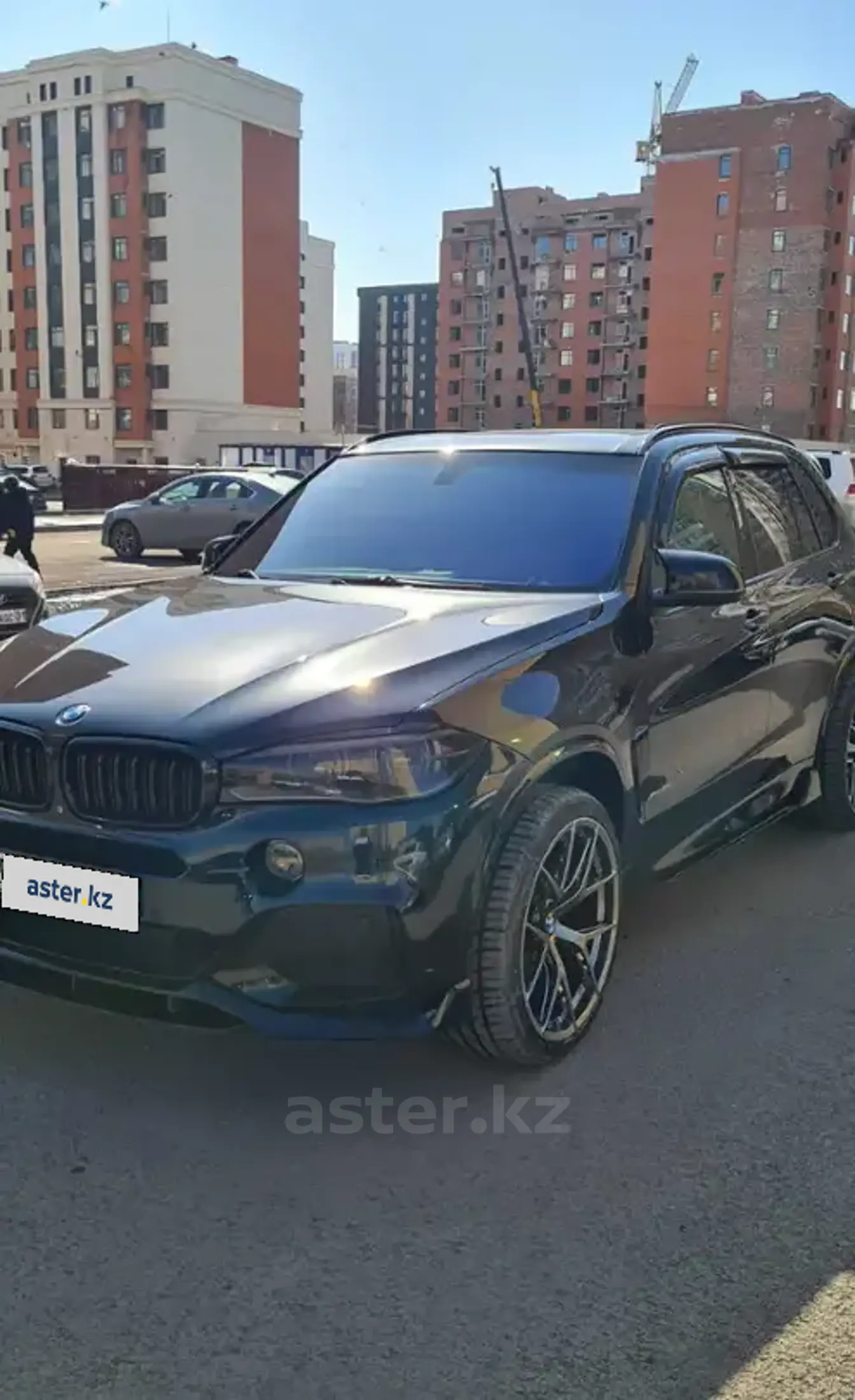 BMW X5 2015 года за 21 000 000 тг. в Астана фото 2