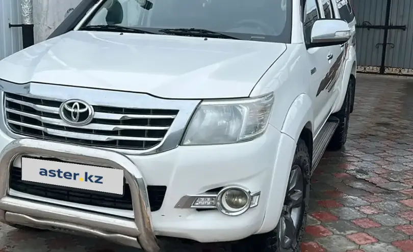 Toyota Hilux 2013 года за 10 000 000 тг. в Костанай