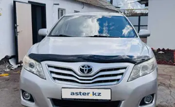Toyota Camry 2011 года за 7 000 000 тг. в Уральск фото 2