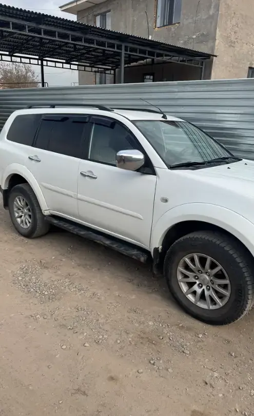Mitsubishi Pajero Sport 2012 года за 9 000 000 тг. в Алматы фото 2