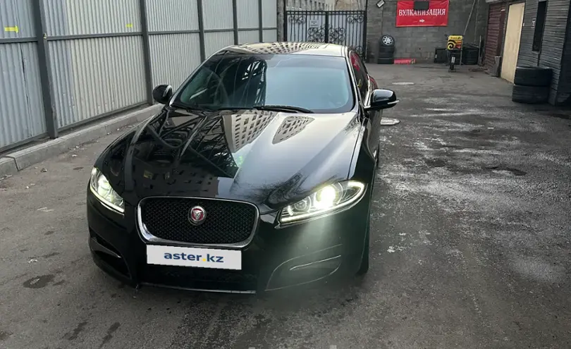 Jaguar XF 2014 года за 7 500 000 тг. в Алматы