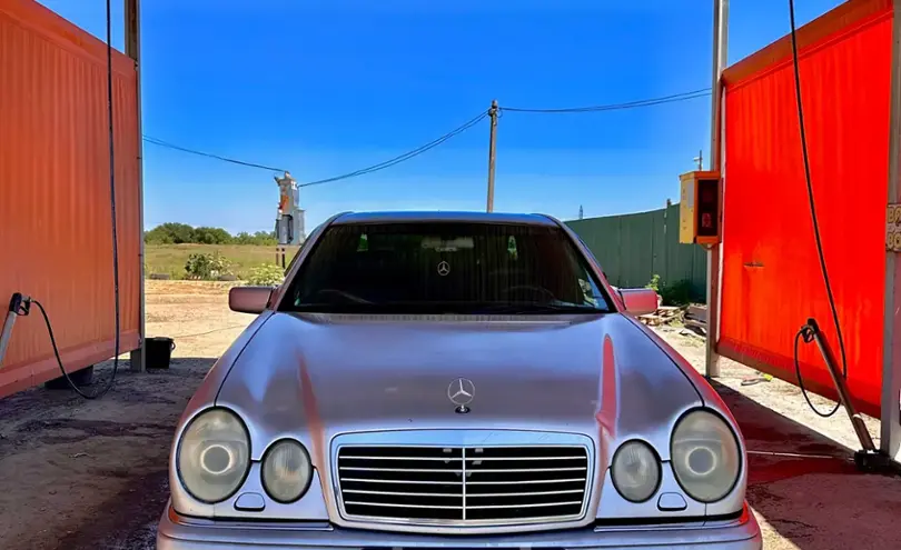 Mercedes-Benz E-Класс 1996 года за 2 700 000 тг. в Алматы