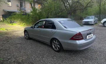 Mercedes-Benz C-Класс 2000 года за 3 000 000 тг. в Алматы фото 4