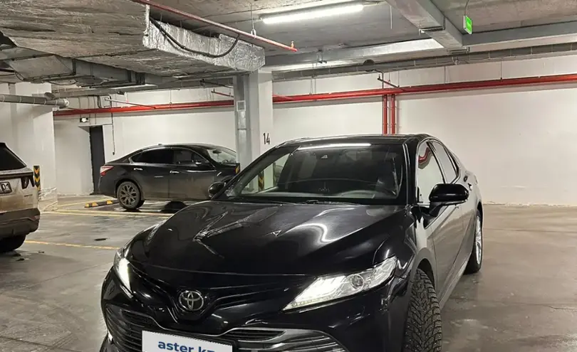 Toyota Camry 2020 года за 13 500 000 тг. в Астана
