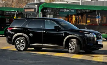 Nissan Pathfinder 2021 года за 13 000 000 тг. в Алматы фото 3