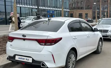Kia Rio 2021 года за 8 000 000 тг. в Астана