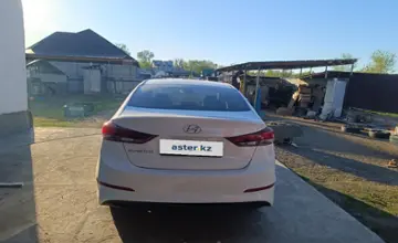 Hyundai Elantra 2018 года за 6 700 000 тг. в Алматы фото 4