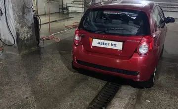 Chevrolet Aveo 2009 года за 1 500 000 тг. в Актобе фото 3