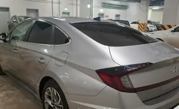 Hyundai Sonata 2022 года за 11 300 000 тг. в Астана