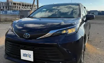 Toyota Sienna 2021 года за 22 000 000 тг. в Астана фото 1