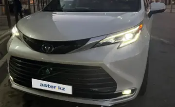 Toyota Sienna 2024 года за 31 000 000 тг. в Шымкент фото 1