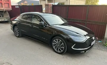 Hyundai Sonata 2020 года за 11 000 000 тг. в Алматы фото 1