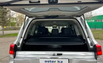 Toyota Land Cruiser 2020 года за 38 000 000 тг. в Астана