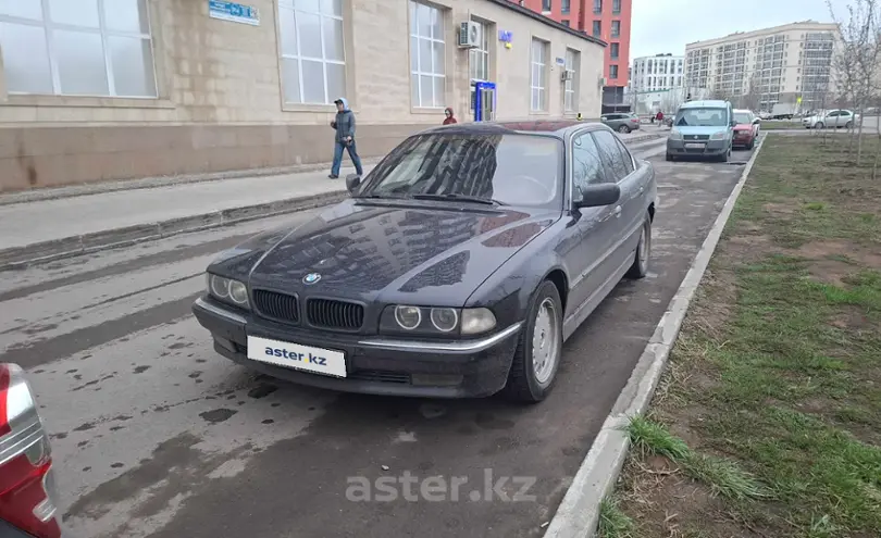 BMW 7 серии 1997 года за 3 000 000 тг. в Астана