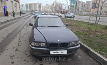 BMW 7 серии 1997 года за 3 000 000 тг. в Астана фото 2
