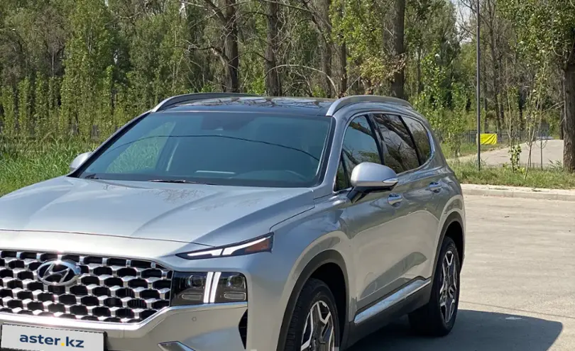Hyundai Santa Fe 2022 года за 16 500 000 тг. в Алматы