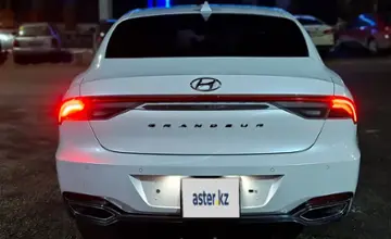 Hyundai Grandeur 2020 года за 13 000 000 тг. в Алматы фото 4