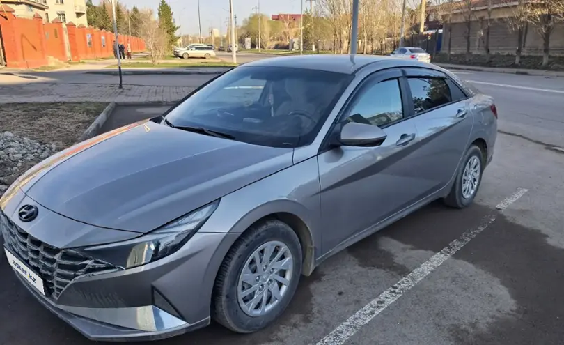 Hyundai Elantra 2021 года за 8 500 000 тг. в Астана