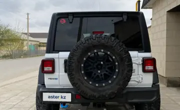 Jeep Wrangler 2024 года за 30 000 000 тг. в Актау
