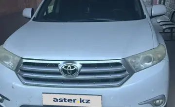 Toyota Highlander 2013 года за 13 500 000 тг. в Талдыкорган фото 1