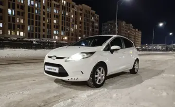 Ford Fiesta 2010 года за 2 800 000 тг. в Астана фото 2