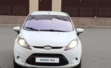 Ford Fiesta 2010 года за 2 800 000 тг. в Астана фото 3