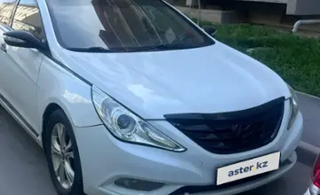 Hyundai Sonata 2011 года за 4 500 000 тг. в Алматы фото 2