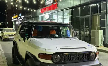 Toyota FJ Cruiser 2009 года за 16 000 000 тг. в Туркестанская область фото 4