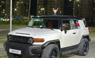Toyota FJ Cruiser 2009 года за 16 000 000 тг. в Туркестанская область фото 1