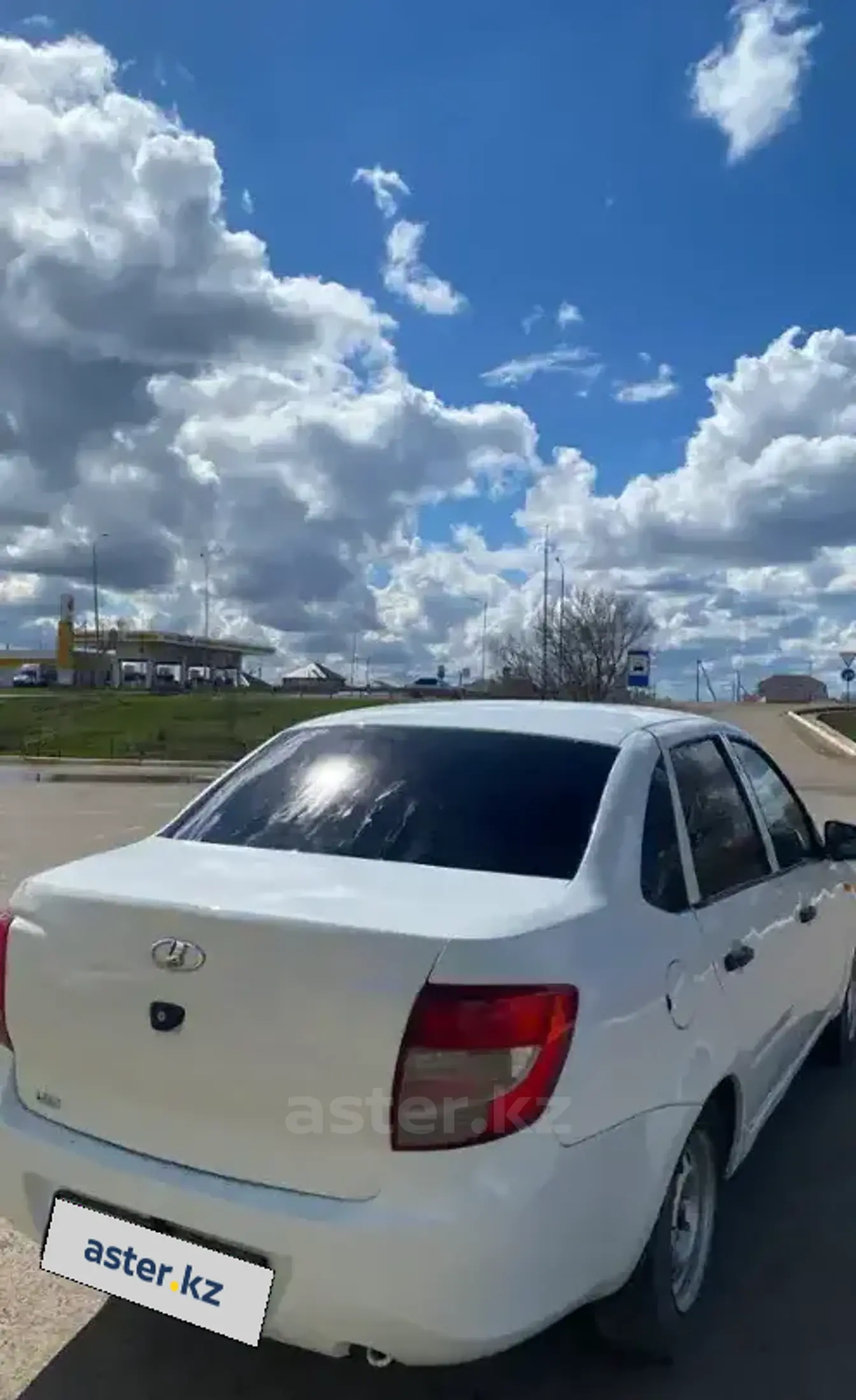 LADA (ВАЗ) Granta 2014 года за 2 600 000 тг. в Астана