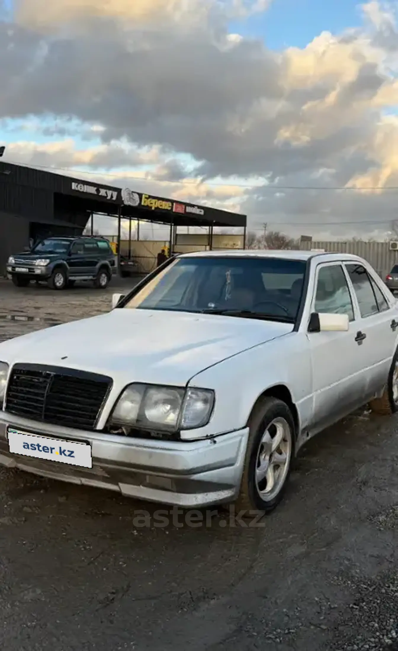 Mercedes-Benz E-Класс 1994 года за 800 000 тг. в Талдыкорган фото 1