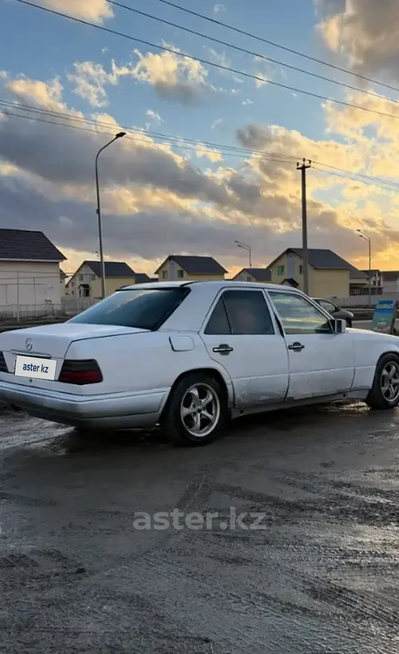 Mercedes-Benz E-Класс 1994 года за 800 000 тг. в Талдыкорган