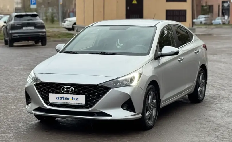 Hyundai Accent 2021 года за 7 300 000 тг. в Астана