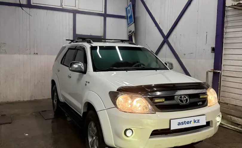 Toyota Fortuner 2007 года за 9 000 000 тг. в Астана