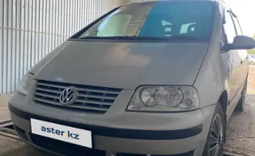 Volkswagen Sharan 2007 года за 3 500 000 тг. в Уральск фото 2