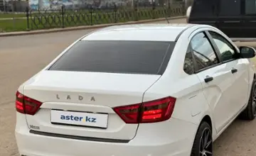 LADA (ВАЗ) Vesta 2018 года за 3 500 000 тг. в Астана фото 4