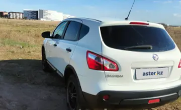 Nissan Qashqai 2012 года за 5 500 000 тг. в Астана фото 2