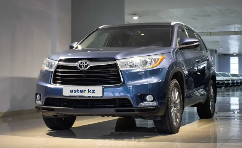 Toyota Highlander 2014 года за 12 900 000 тг. в Алматы
