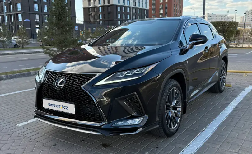 Lexus RX 2021 года за 26 000 000 тг. в Астана