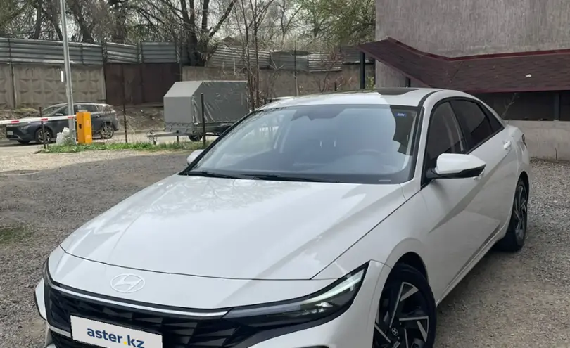 Hyundai Elantra 2024 года за 8 200 000 тг. в Алматы