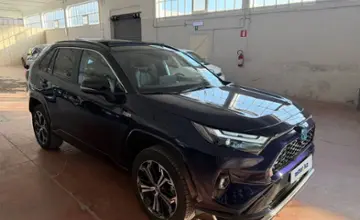 Toyota RAV4 2024 года за 15 700 000 тг. в Алматы фото 2