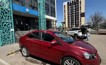 Chevrolet Aveo 2013 года за 3 500 000 тг. в Алматы фото 2