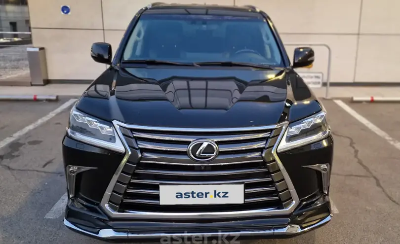 Lexus LX 2018 года за 48 900 000 тг. в Алматы фото 3