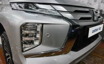 Mitsubishi Montero Sport 2022 года за 18 500 000 тг. в Шымкент фото 2