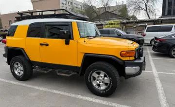 Toyota FJ Cruiser 2006 года за 13 500 000 тг. в Алматы фото 2