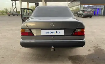 Mercedes-Benz W124 1990 года за 2 000 000 тг. в Карагандинская область фото 4